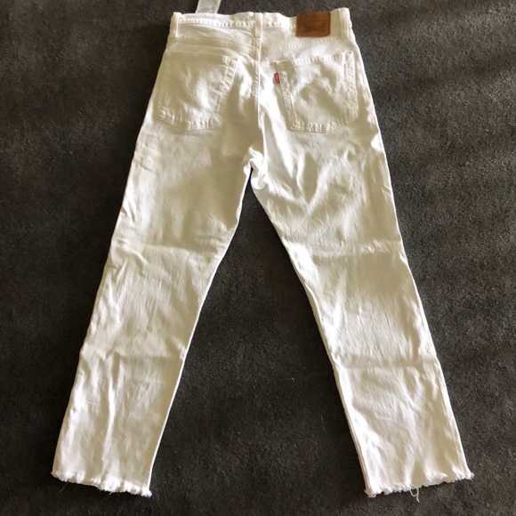 White Levi’s - Picture 3 of 3